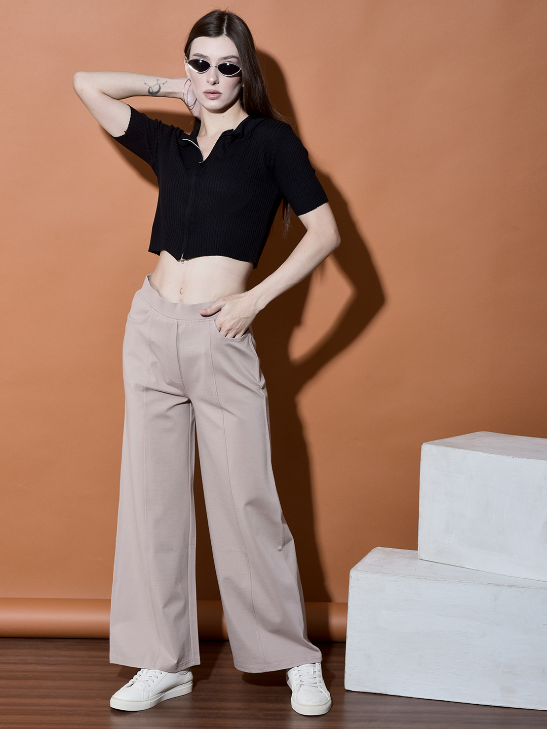 Peach colour